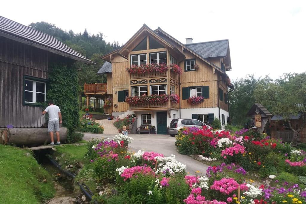 S'Rastl Direkt Mit Bergpanorama Apartman Grundlsee Kültér fotó
